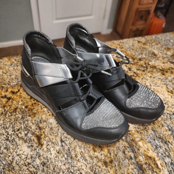 Michael Kors Black Silver Platform Sneakers Size 6M ID HJ18A - Picture 2 of 14